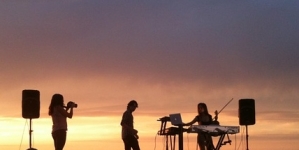 Redondo Beach Pier Sunset Concert Series