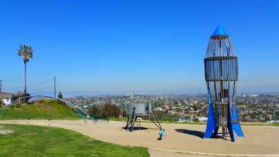 Los Arboles Rocketship Park